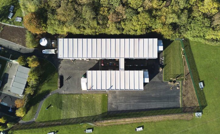 Enhancing sustainability in schools: clean construction supported by clean energy